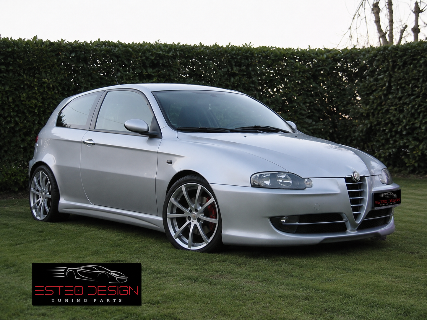 Minigonne Laterali ABS – Alfa Romeo 147 – Stile Garbino Nero Opaco