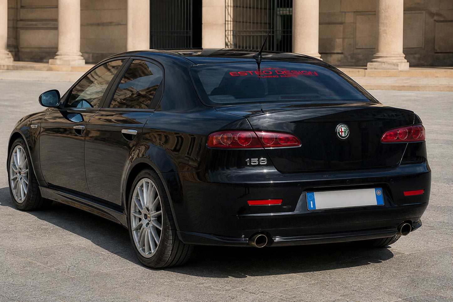 Alfa Romeo 159 con minigonne laterali stile Ti nero opaco
