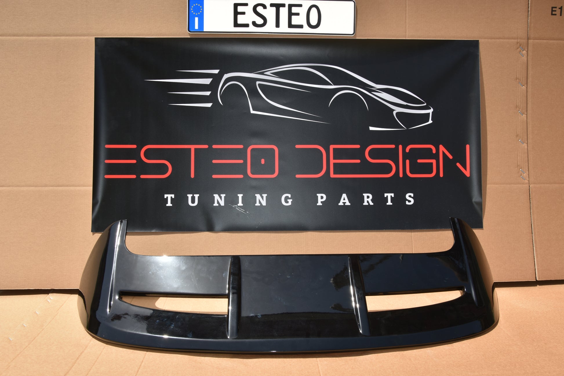 Spoiler Ford Fiesta ST MK7 nero lucido con terzo stop integrato