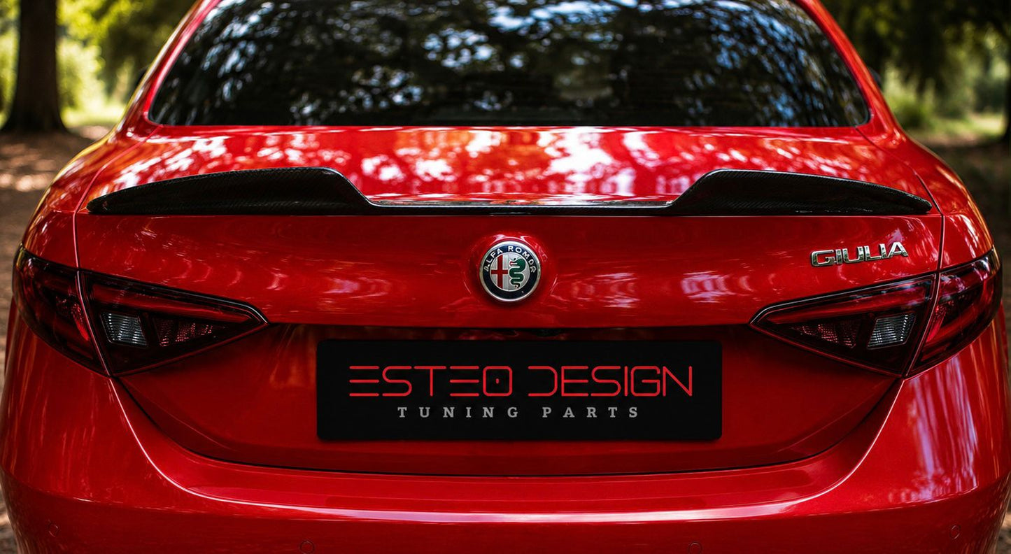 Spoiler posteriore in carbonio montato su Alfa Romeo Giulia